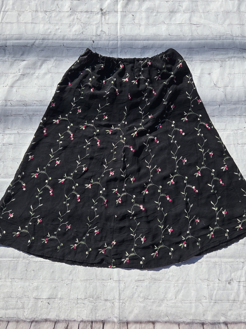 90s sheer black tulle floral embroidered whimsical fairy midi skirt sz sm